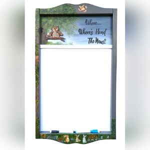 Decorative Owl-Themed Message Board